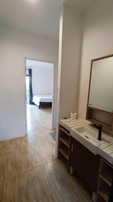 Apartment Chubby 9 Standard Ban Bang Phlat